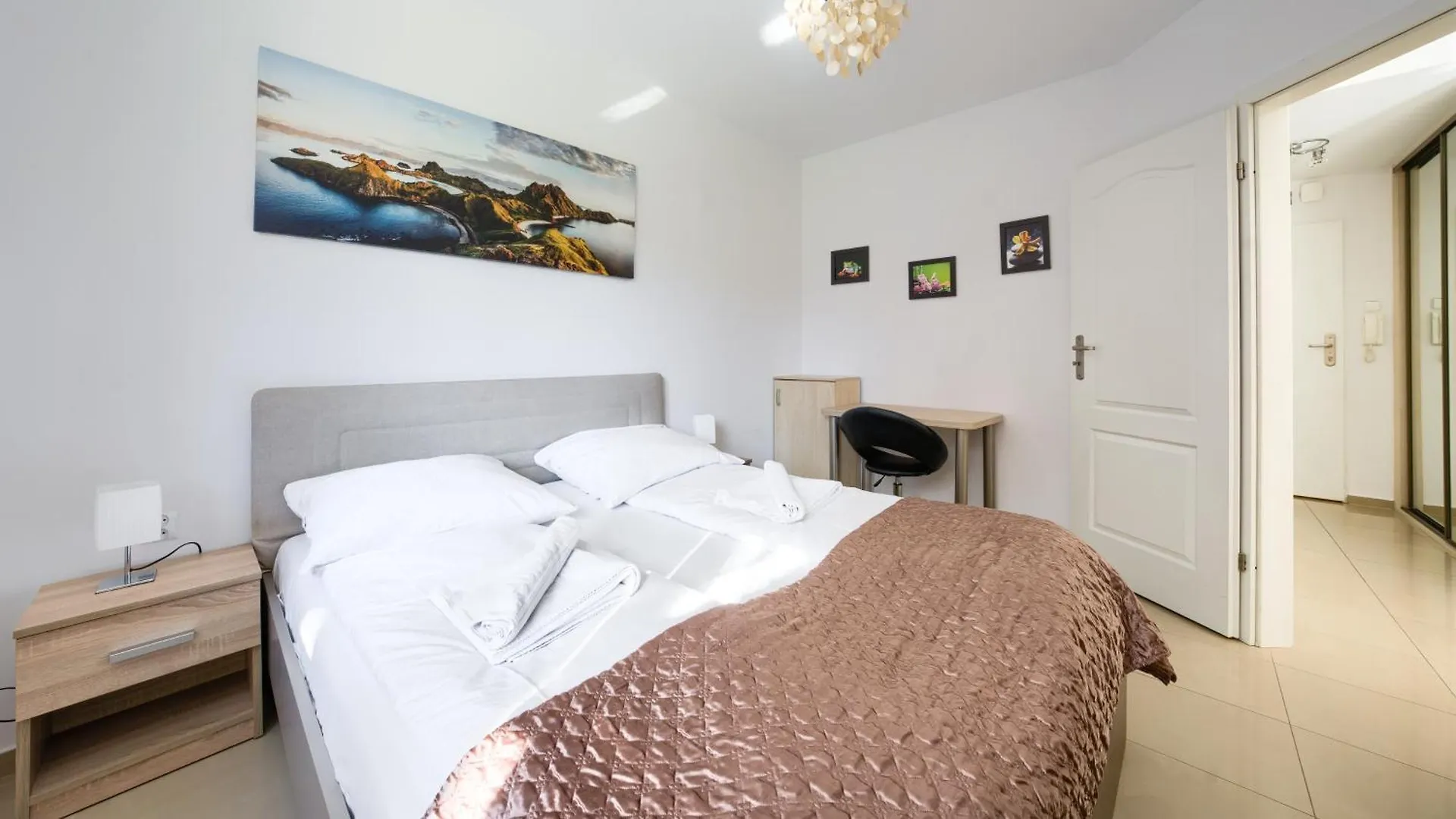Apartamenty Sun & Snow Kolobrzeg Jantar Poland